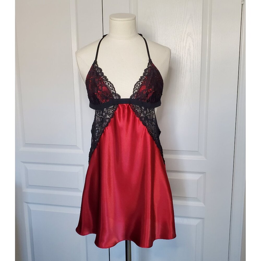 In Bloom Lace-Trim Satin Chemise in Red and Black Size S Bundle Deal